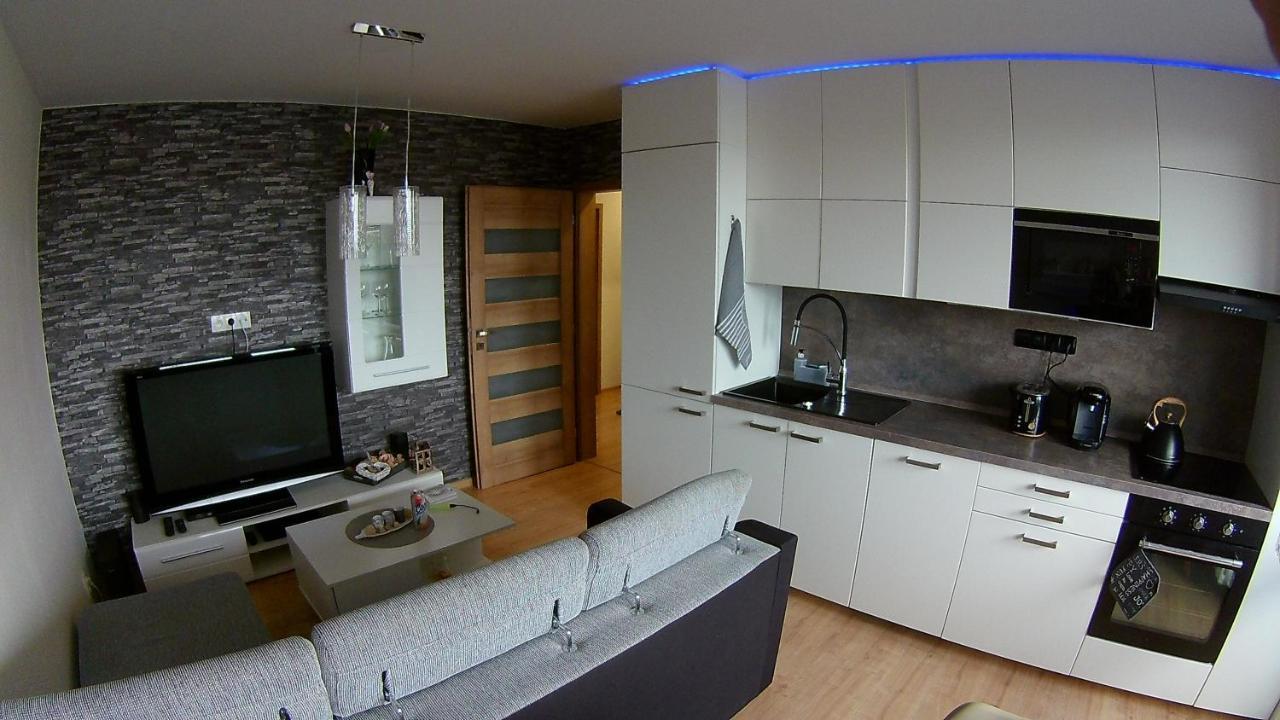 דירות זנוימו Apartman Barborka מראה חיצוני תמונה